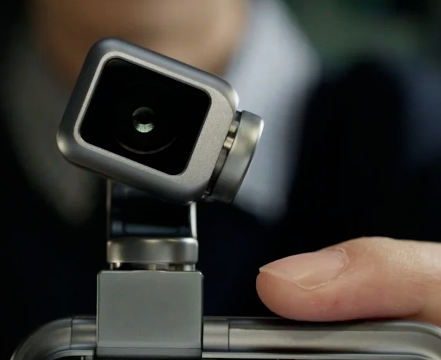 荣耀罗巍称Robot Phone原计划3月开售：延期有望带来完全版影像智能体