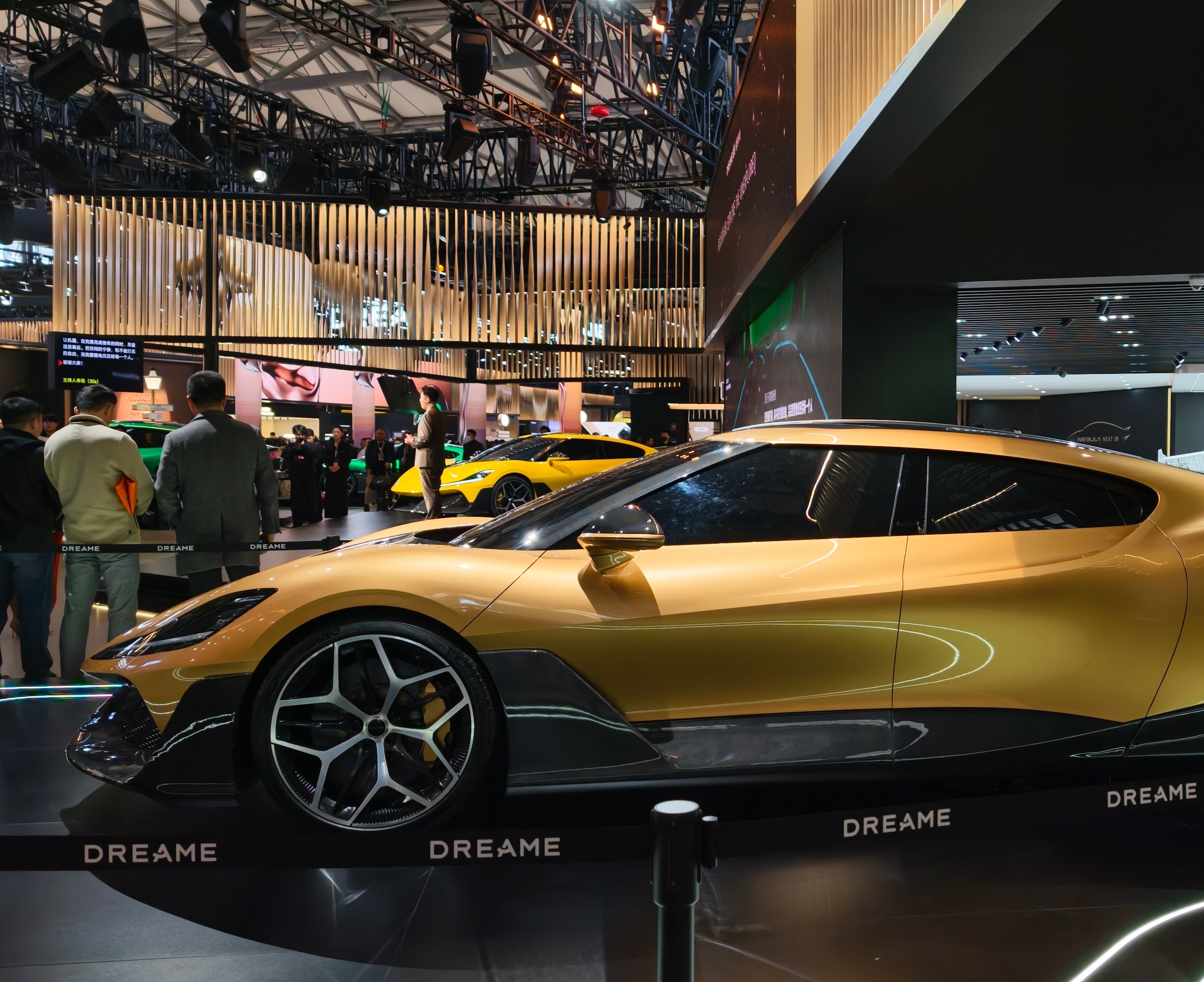 追觅发布“星空晶核”动力电池：电池单体能量密度大于450Wh/kg