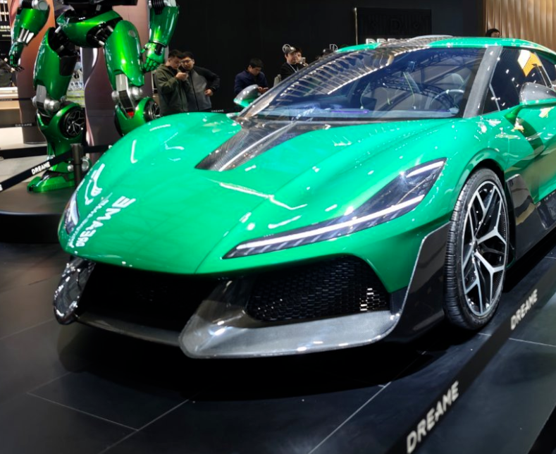 媒体称追觅汽车价格售价或超60万元：对标小米SU7 Ultra