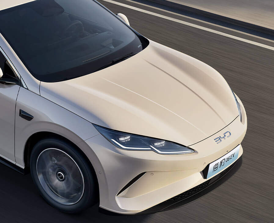 比亚迪春季大规模招聘超4000名工人，月薪最高上万元