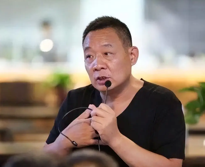 胖东来CEO于东来谈入驻标准：供应商别急着回本，品质合规是底线