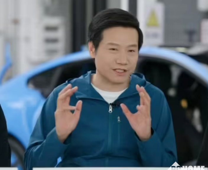 雷军称小米汽车将推进“百色计划”，未来三年将研发100款车漆