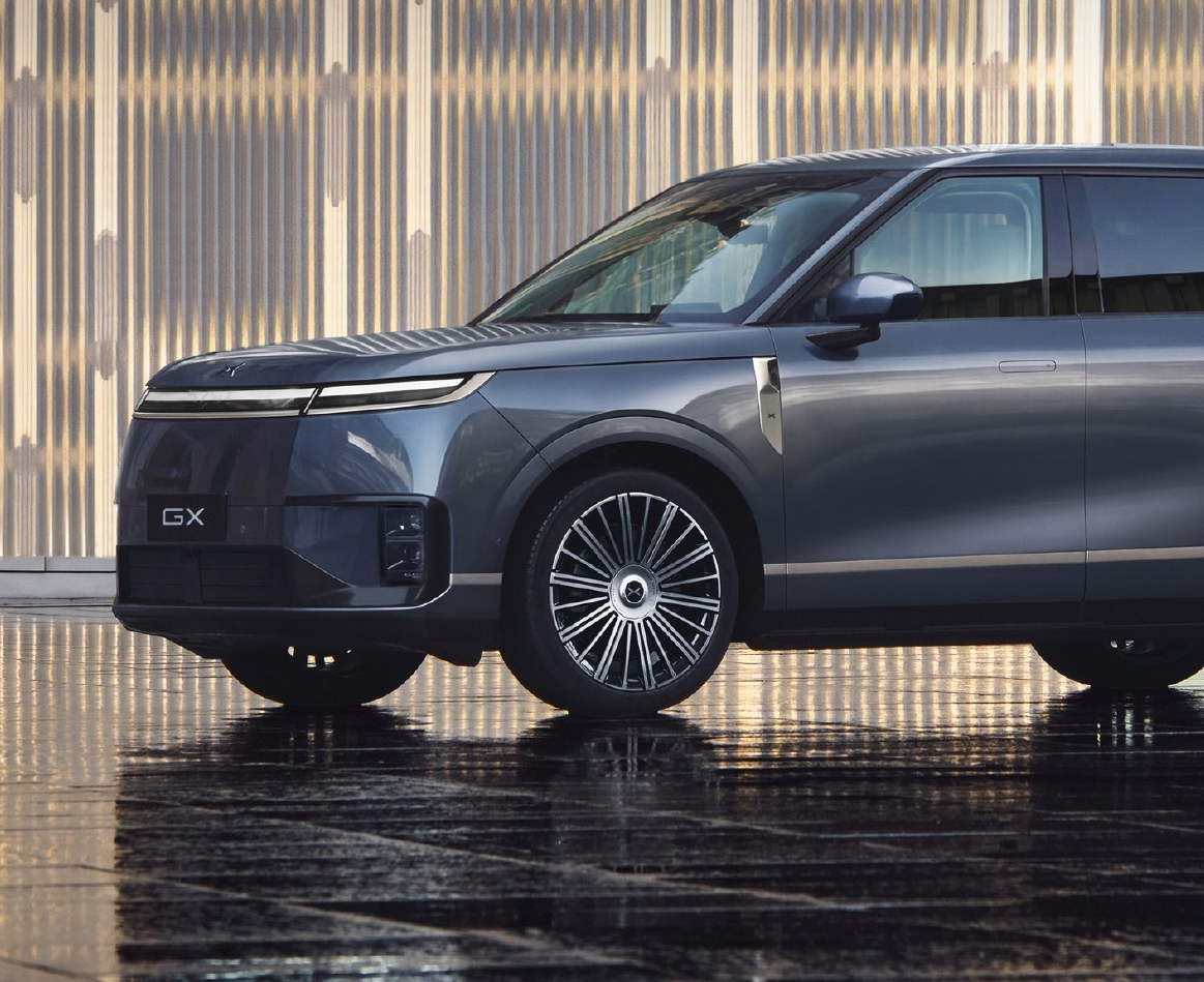 小鹏大六座SUV GX官宣：面向物理AI时代科技大成之作