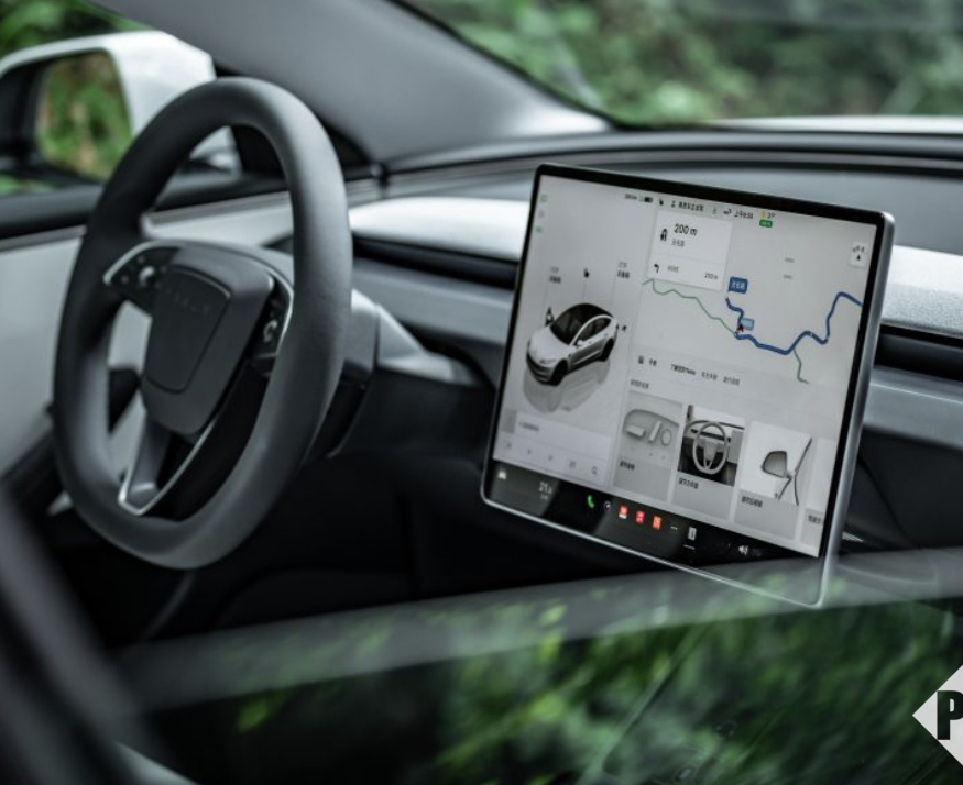 特斯拉FSD迎重大更新：V14.3版推送，感知决策提升20%