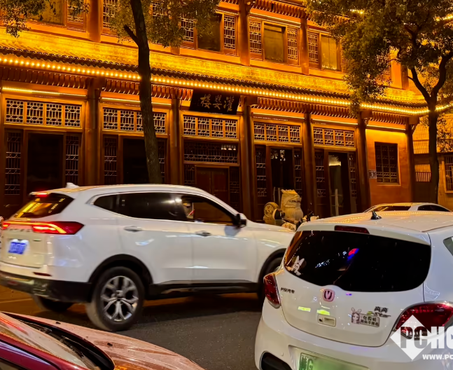 江西九江柴桑区全年免费开放2495个公共车位，全国30多城市已实施