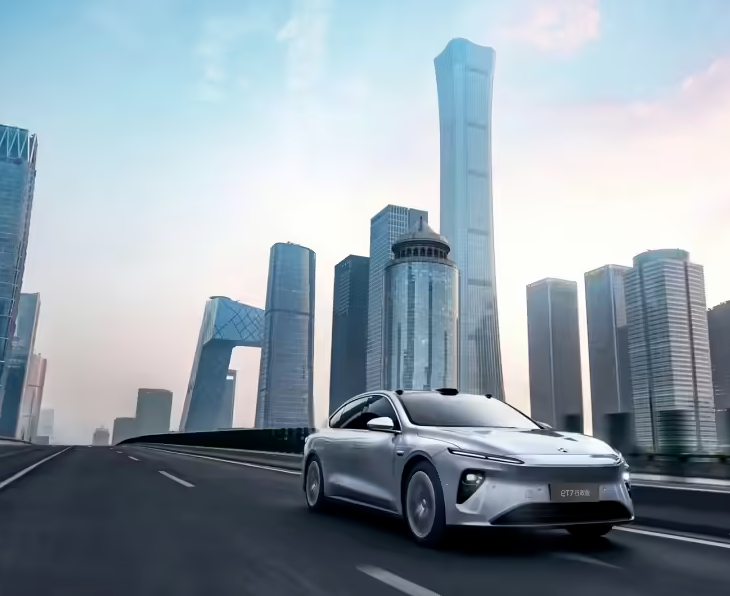 李斌称蔚来没有进入Robotaxi领域的计划，专注“解放精力+减少事故”