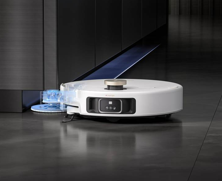 全球首创16cm极致外扩超级机械臂，MOVA重塑扫地机清洁逻辑