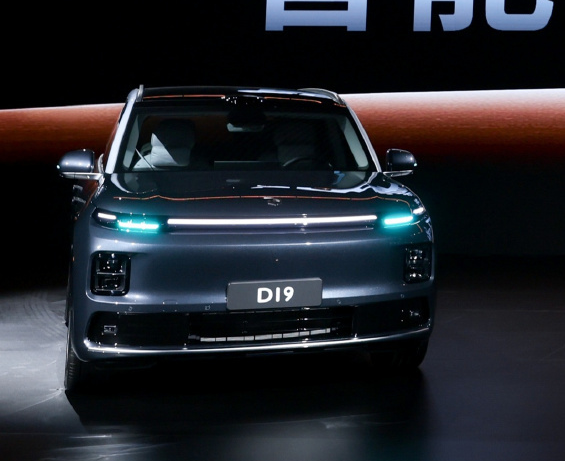 零跑高级副总裁曹力谈D19定价：坚定成本定价，绝不会亏钱造车