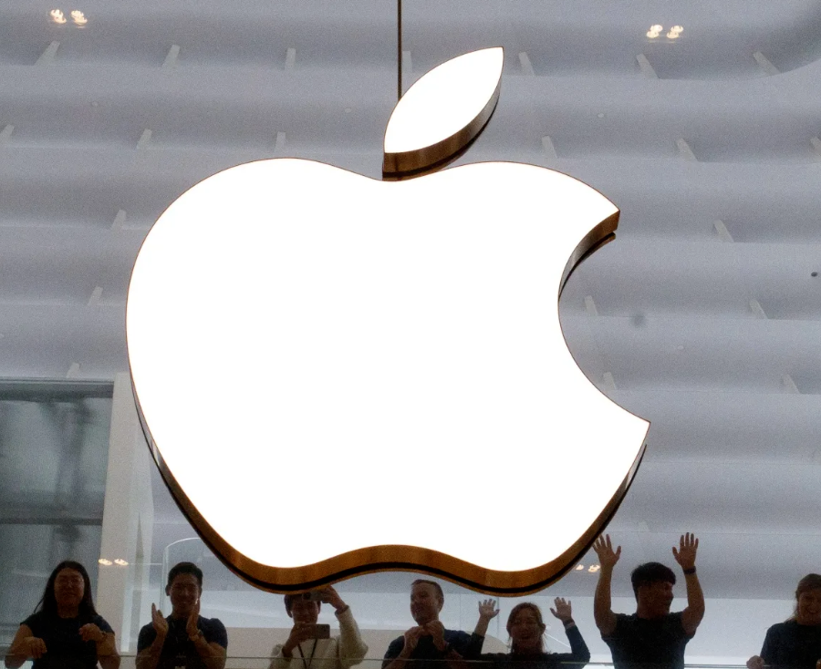 投行对苹果硬件工程高级副总裁接任CEO持正面看法，给予增持评级