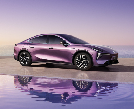 深蓝L06 Max北京车展上市，限时到手价11.89万起