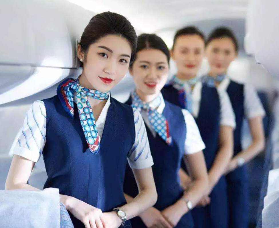 国航、东航等加码付费飞机餐，国际线鳕鱼煲仔饭售价234元