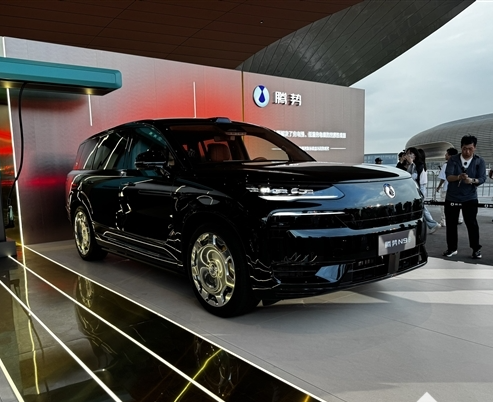 腾势N9闪充版上市：40.98万元起，综合续航达1520km