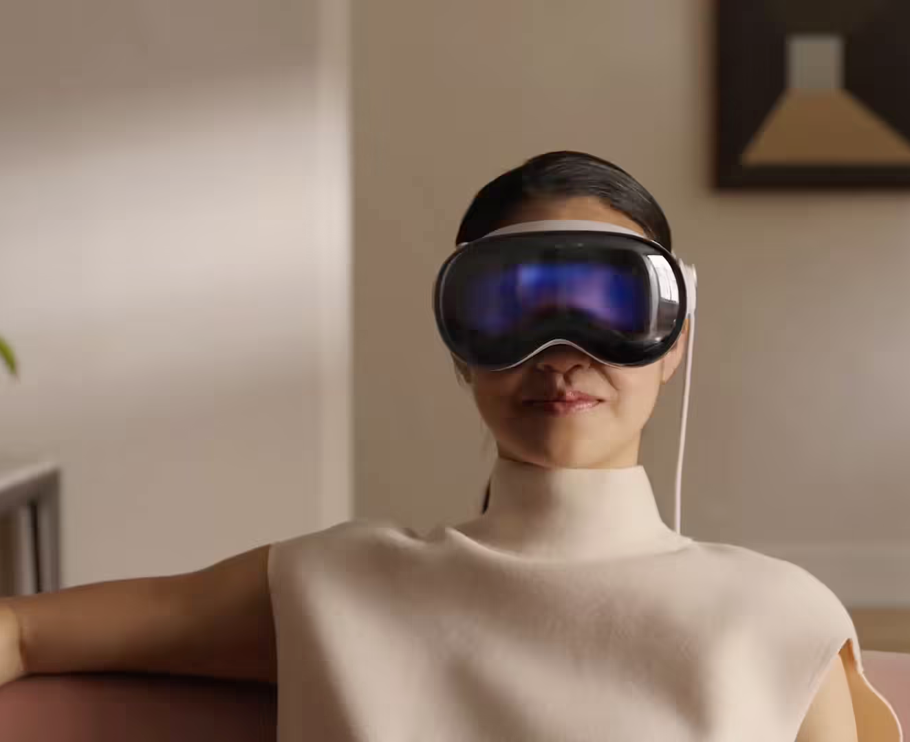 郭明錤称苹果移除Vision Pro产品线，全面专注AI眼镜